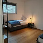 Апартаменты Modern Wohnen Nahe A7 A8 Workers Welcome Эльхинген