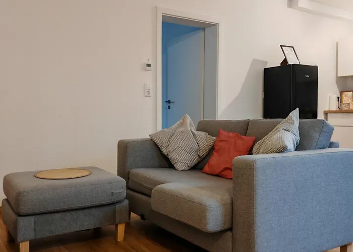 Modern Wohnen Nahe A7 A8 Workers Welcome *